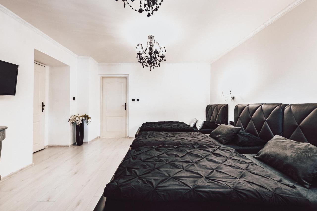 Cernovice  Resort Mlyn Cernovice מראה חיצוני תמונה