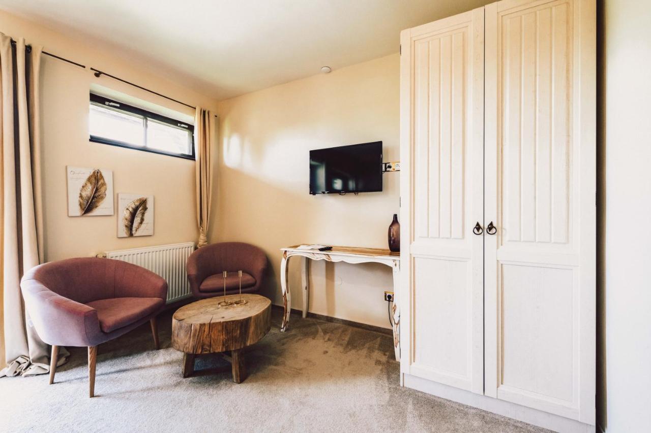 Cernovice  Resort Mlyn Cernovice מראה חיצוני תמונה